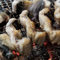 [당일손질] 통영 손질 바다장어 자연산 장어 1kg 2kg 3kg 중 대 특대 붕장어 아나고 구이 구이용 탕용 머리 뼈 포함, 1_3. 특대 3kg (3-9마리)