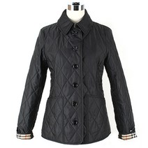 [버버리] [23SS] 퀼팅자켓 FERNLEIGH BLACK 8049866