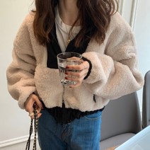 앤티크 체크 배색 브이넥의 서양 키 작은 어린양 램스울 여자겨울아우터 에코퍼자켓 여자핸드메이드코트