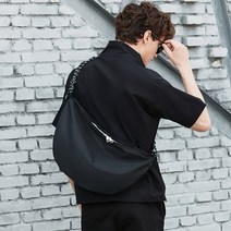 <오늘출발!-> 내일도착> [담앤드솜 뉴문 크로스백] 방수 슬링백 메신저 매신저 가방 백 여성 여자 남자 남성 미니 학생 학원 학교 태블릿 아이패드 해외 여행용 여행 옆으로매는 쌕” class=”wr-img”></a></div></div></div></div><div class=