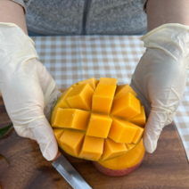 선물용 프리미엄 고당도 애플망고 18브릭스 페루산 2kg 4kg, 프리미엄 애플망고_2Kg