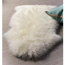 Super Area Rugs 정품 뉴질랜드 푹신한 양가죽 러그 침실 거실용 내추럴 라지 61 x 91.4cm(2 x 3피트) 싱글 펠트