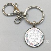 기독교굿즈 기독교선물 십자가Yaution God은 그를 사랑하는 사람들의 선을 위해 모든 것을 함께 일합니다. 로마서 8 28 성경 구절 열쇠 고리 보석 선물, 은