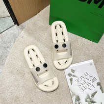 인플루언서 ins 누수 목욕 똥 밟는 느낌 슬리퍼 여하 홈커플 욕실 미끄럼 방지 펀칭 샤워젤구두남 아동용 슬리퍼