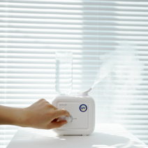 UV 살균 국민가습기 분무량많은 생수통 세척 가습기, 터치형-화이트/투명