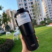 [yg] TYESO 차량 스포츠 내장형빨대 스텐 핸들텀블러 750mL, 블랙