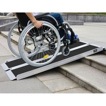 휴대용 접이식 경사로 미끄럼 방지 패드 알루미늄 이동 계단 경사면 등반 매트, B. 길이 122 폭 75.6cm