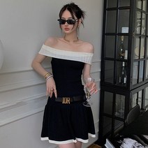 퓨어 칼라 스타일 슬림 한풍 날씬해 보이는 블랙 여성 원피스
