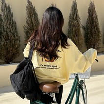 페트리코어 오버핏 버터 크림 맨투맨