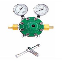 지요다 집합시설용 조정기 GS-140 OX AR CO2 N2외_(1EA)