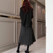 새로운 날 뒷주름 기모 데일리 블랙 플레어핏 루즈핏 티셔츠