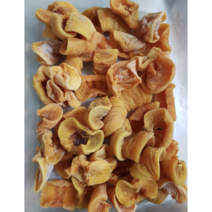 달콤쫀득 청도 반건조 꿀 감말랭이 1kg 대봉 산청 반시 선물 곶감 프리미엄 가정용 실속형, 1개