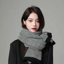 시크한 느낌의 무드 패션 데일리 여자 목도리 사선패턴 고급 겨울 머플러 여성용 한겨울 방한용품