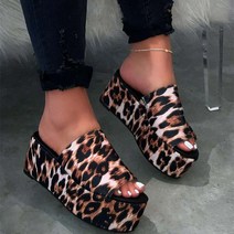 키높이슬립온 무역 빅사이즈여성신발 slippers2020여름 유럽식 새 스타일 앞트임구두 통굽 슬리퍼여성 아마존인기상품 슬리퍼샌들