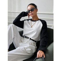 타색 래글런 슬리브 티