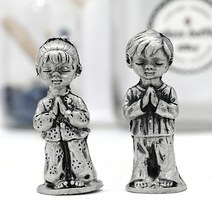 기도 남매 주석 장식소품, 신주