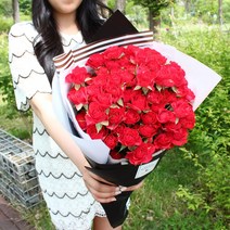 플라로마 장미 100송이 꽃다발 생화 당일발송가능 로즈데이 부부의날 성년의날 생일꽃다발 생일 기념일 전국배송 지정일예약배송, 빨강