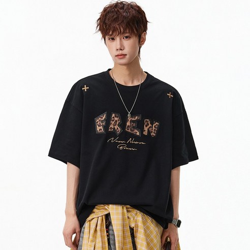 벨로시티 레오파드 패치자수 오버핏 반팔 티셔츠