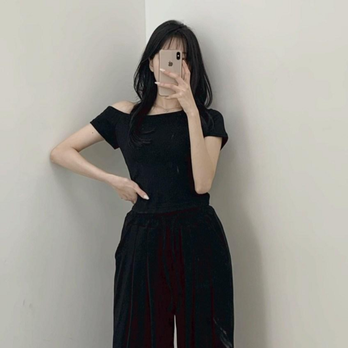 투디 여리핏 쿨터치 언발 오프숄더 핀턱 트레이닝 팬츠 셋업 트레이닝세트 홈웨어 국내제작, 3컬러