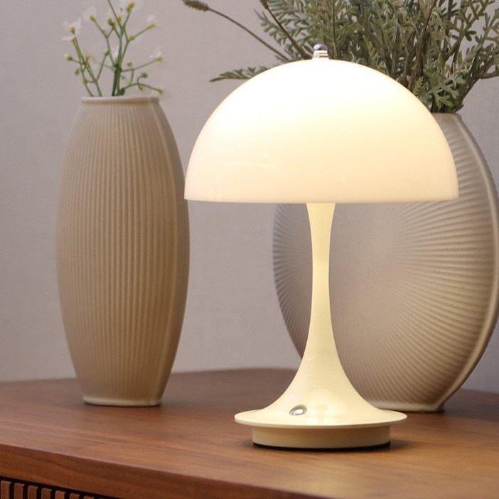 멜리빙 머쉬룸 단 스탠드 LED2W 삼색변환 화이트, 화이트