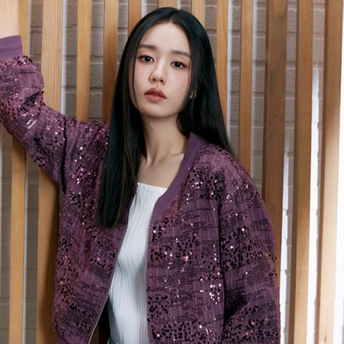 셀렙샵에디션 최초가 25SS 스팽글 봄버 점퍼 429795