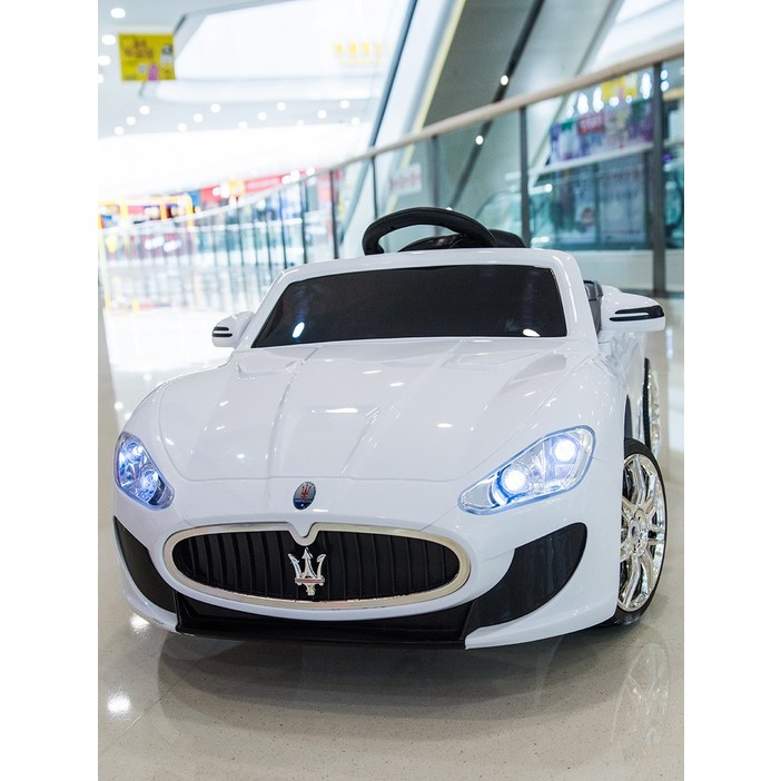마세라티 어린이 전기 자동차 4륜 원격 제어 승용완구 미니카 탈수있는 조카 생일 어린이날 선물