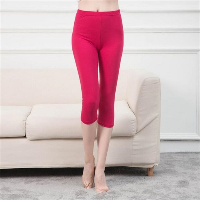 힙업 레깅스 힙커버 골반뽕 숏 레깅스 여성 타이즈 반바지 팬츠 빅사이즈 쫄바지 요가팬츠 여성 폴리에스터 솔리드 블랙 카프리 하이 웨이스트 피트니스 카프리 탄성