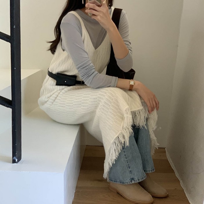 루어스룸 프린지 수술 브이넥니트 니트원피스(3color)