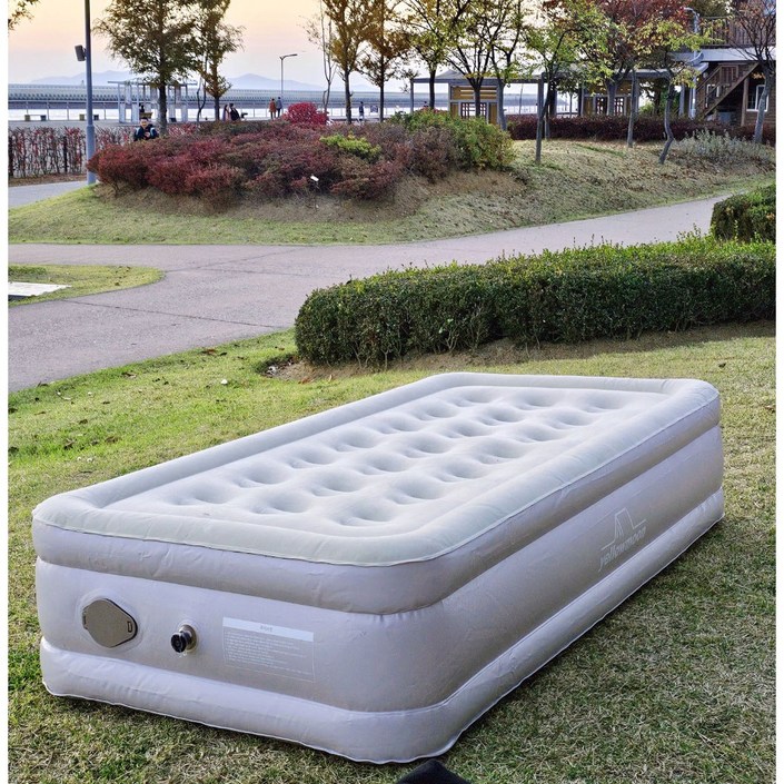 옐로우문 에어매트 차박 캠핑 휴대용 원터치 내장형 자동펌프 높이40cm 옐로우문 에어매트 차박 캠핑 휴대용 원터치 내장형 자동펌프 높이40cm
