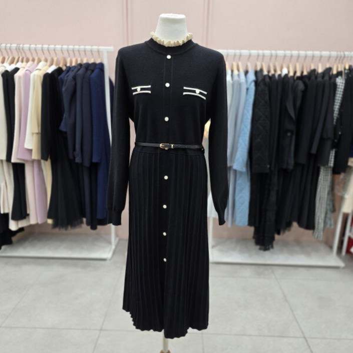 샤틴 하이넥프릴 니트 플리츠 벨티드 원피스S244K992AJK