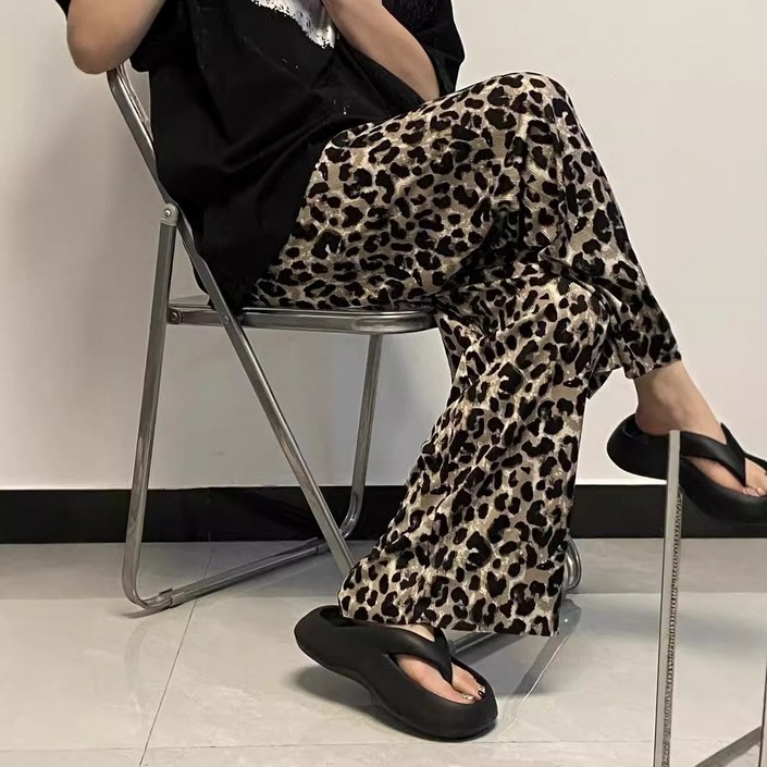 11 가볍고 편안한 호피 주름팬츠 플리츠 레오파드 냉장고 밴드 바지 홈웨어 2p