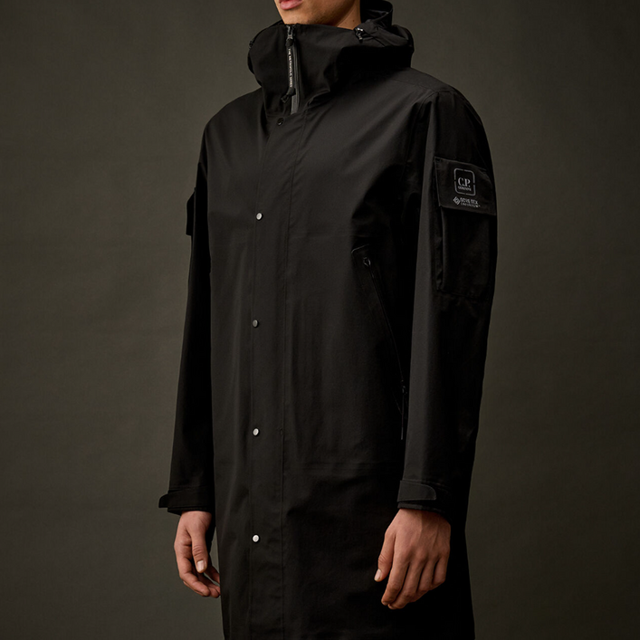 CP컴퍼니 남성용 메트로폴리스 시리즈 GORETEX INFINIUMTM 후드 파카 18CLOW006A110031A 999