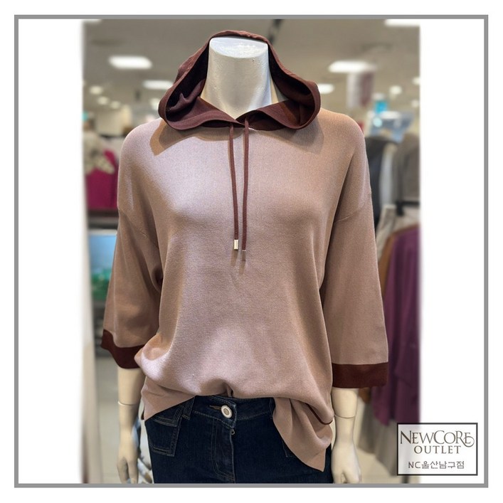 베스띠벨리 여성 겨울 티셔츠 할인 프린팅 포인트 여성 코코아컬러 롱 슬리브 기모 티셔츠 정상가 139,000 코코아색 긴 소매 티셔츠