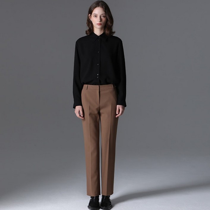 리스트 미니멀 슬림 슬랙스  택가격  168000원