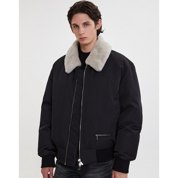23FW [클리어런스][GIPITEX] 블랙 오버핏 구스다운 무스탕 MA-1 JNJU3D105BK
