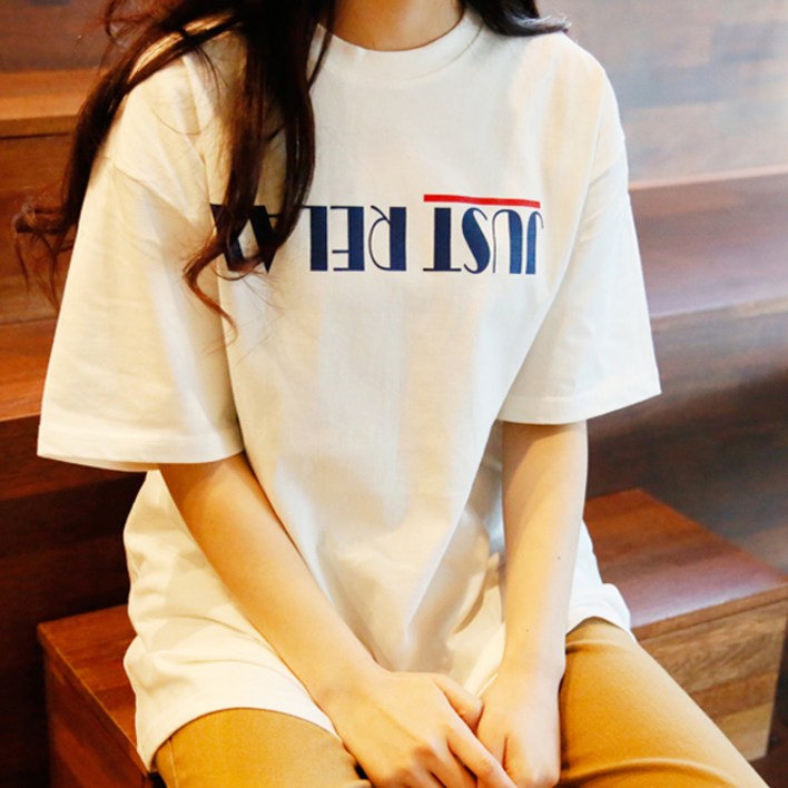 티데일리 남녀공용 저스트릴렉스 20수 오버핏 반팔 티셔츠 티데일리 남녀공용 저스트릴렉스 20수 오버핏 반팔 티셔츠
