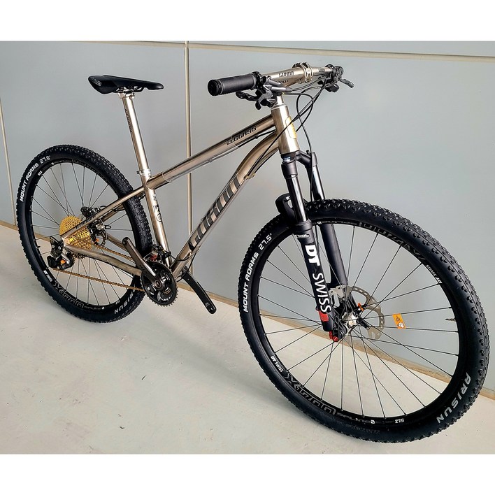 룩손 S-CLASS L9000 스페셜 시마노XTR 33단 풀티타늄 DT스위스27.5휠셋 자전거 MTB