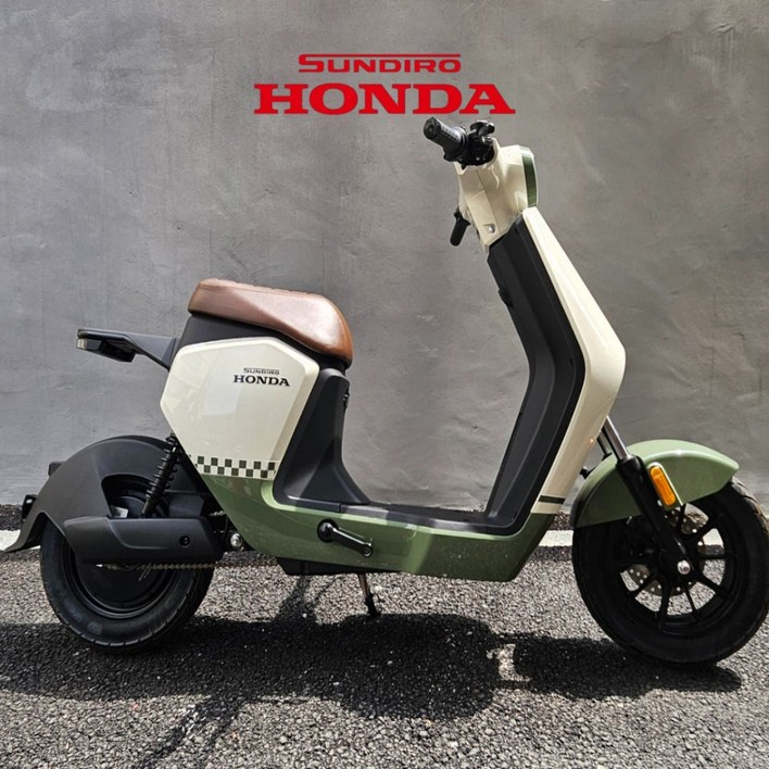 바로출고 혼다S10 전동스쿠터 48V 24Ah 매장 재고 보유