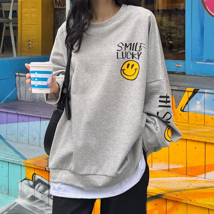 로로텐 스마일 프린팅 오버핏 맨투맨 티셔츠 라운드넥 여성 빅사이즈
