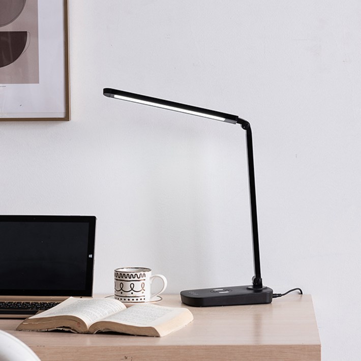 스피아노 플레타 스마트폰 무선 충전 겸용 LED 스탠드 아답터타입 SLN118