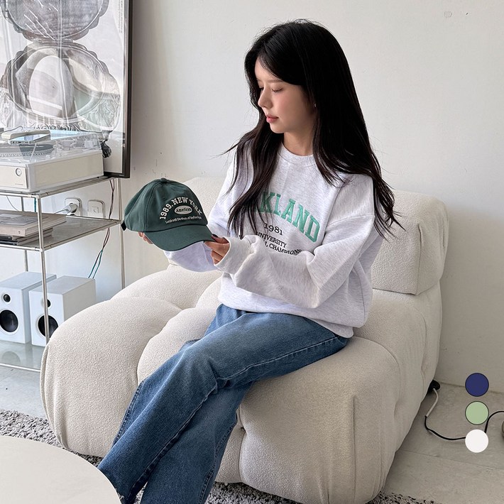 디테일웨어 여성 기모 오클랜드 맨투맨 자수 레터링 오버핏 긴소매 티셔츠 도톰한 여자맨투맨 스웻셔츠