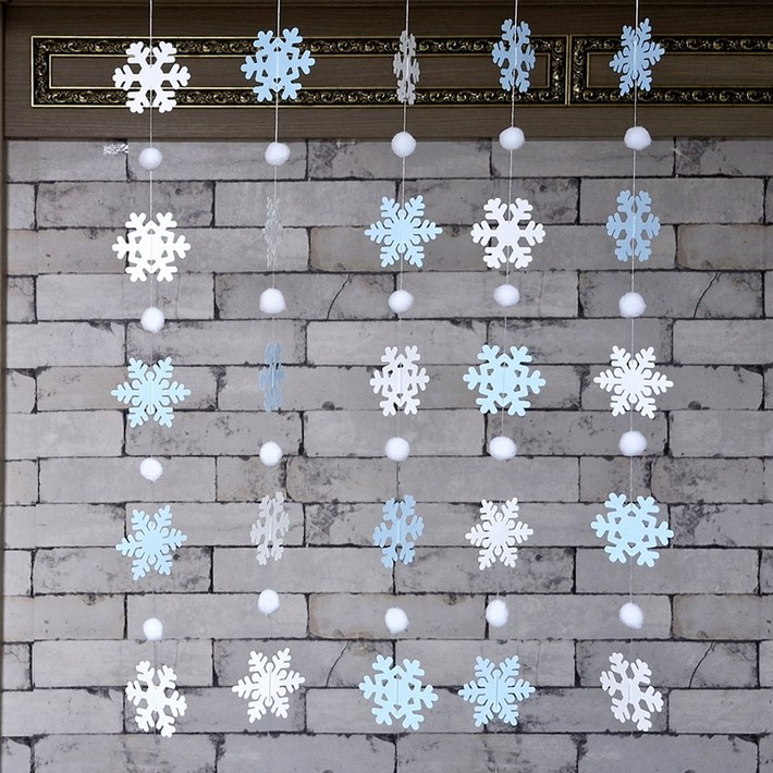 폼폼 눈꽃 눈송이 모빌 크리스마스 어린이집 유치원 카페 초등학교 천장장식 겨울 완제품
