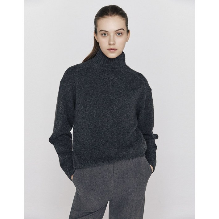 지오다노 여자 하프넥 니트 스웨터 5GG 3컬러 355921