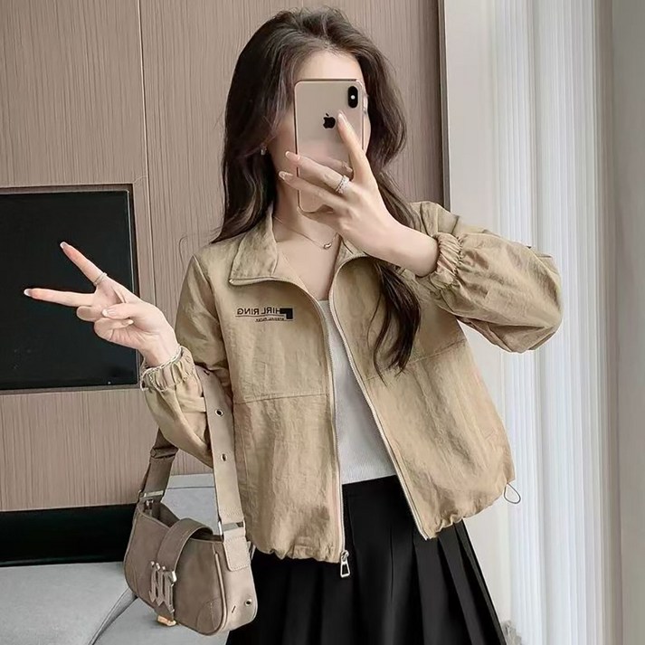ROYALBELLE 여성 루즈핏 썸머 점퍼 숏 아우터 집업 자외선차단 바람막이 데일리 캐주얼 자켓 B0052722