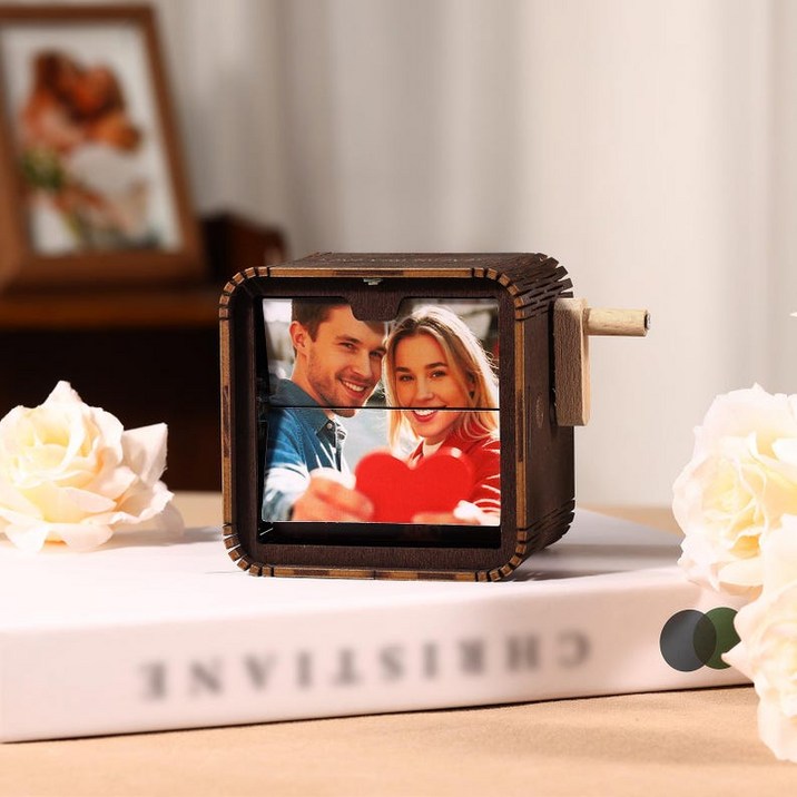 주문제작 사진 선물 - 커스텀 포토 플립북 박스 조명 우드 포토 앨범, 회전식 포토박스, 기념일 원목 애니메이션 포토북