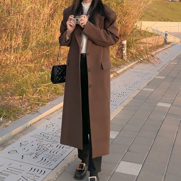 국내 자체 제작 바론 모직 싱글 쓰리버튼 롱코트 누빔 안감