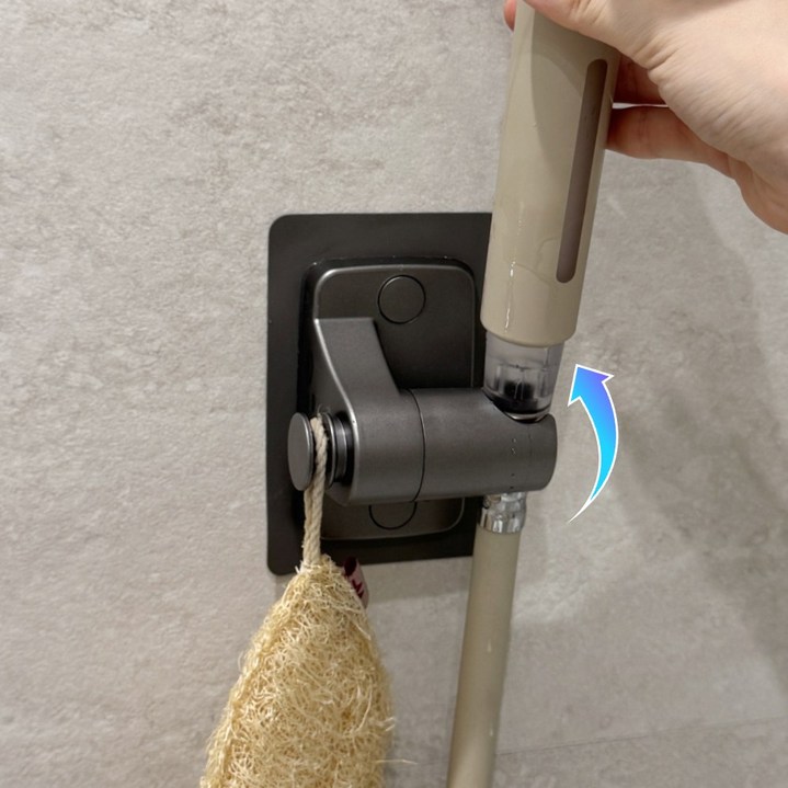 브릭오유 3세대 샤워기 거치대 360도 각도조절 무타공, 다크그레이