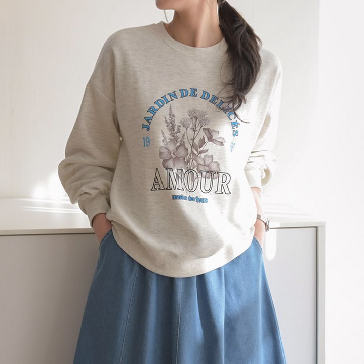 데일리앤 카닌 루즈핏 레터링 플라워 여성 라운드넥 긴팔 맨투맨