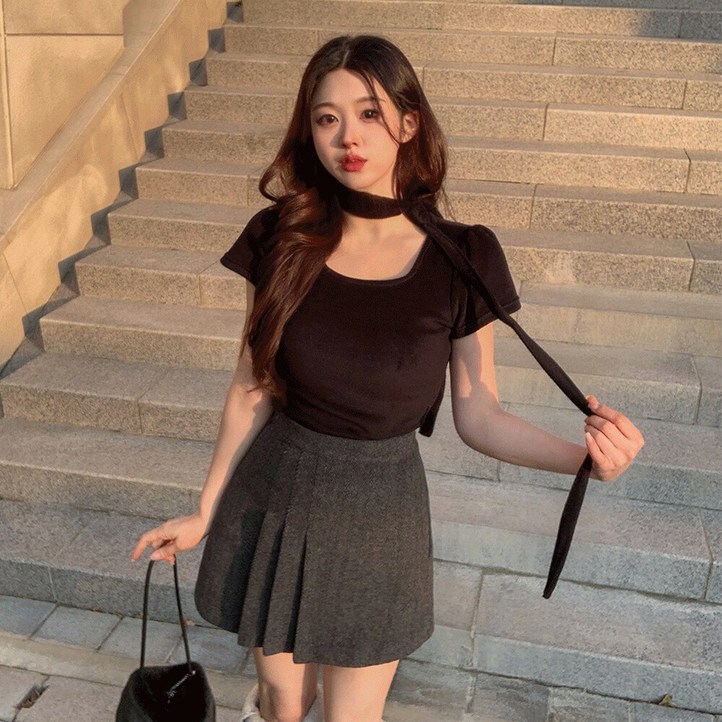 워너비뮤즈   기모 머플러SET 스퀘어넥 타이 티셔츠 후리스