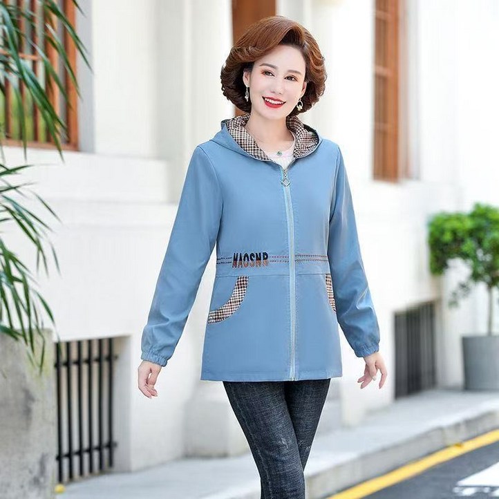 중년여성 트렌치 코트 봄가을 캐주얼 코디 엄마 후드 반코트 춘추 루즈핏 빅사이즈 점퍼 상의 SJS